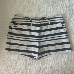 WOMENS SHORTS